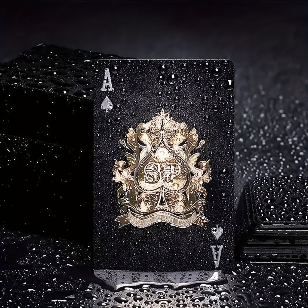 Matériel PVC imperméable de haute qualité, adapté aux amateurs de jeux de société et de fêtes. Jeu de cartes flexible avec boîte, utilisé pour les fêtes de fin d'année et les cadeaux pour les amis et la famille pendant les festivals.