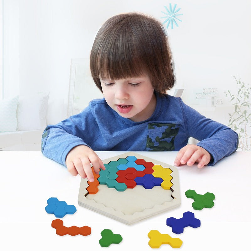 Puzzles en bois hexagonaux en 3D pour enfants, conçus comme jouets éducatifs. Ces jeux de Tangram sont parfaits pour tester l'intelligence et font des cadeaux de Noël et de vacances.