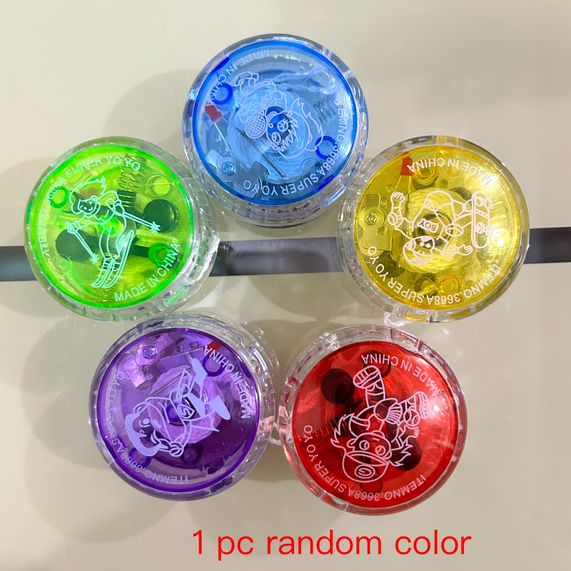 Yo yo lumineux LED, jouet pour jeunes, le cadeau parfait pour les jeunes, Halloween, Pâques, Thanksgiving, Noël, anniversaires, Nouvel An et autres fêtes, avec des couleurs aléatoires
