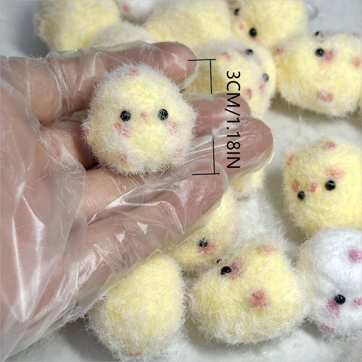 Jouet de pince à poulet en plastique avec pendentif décoratif - Jouet de soulagement de la pression à rebond lent pour les jeunes