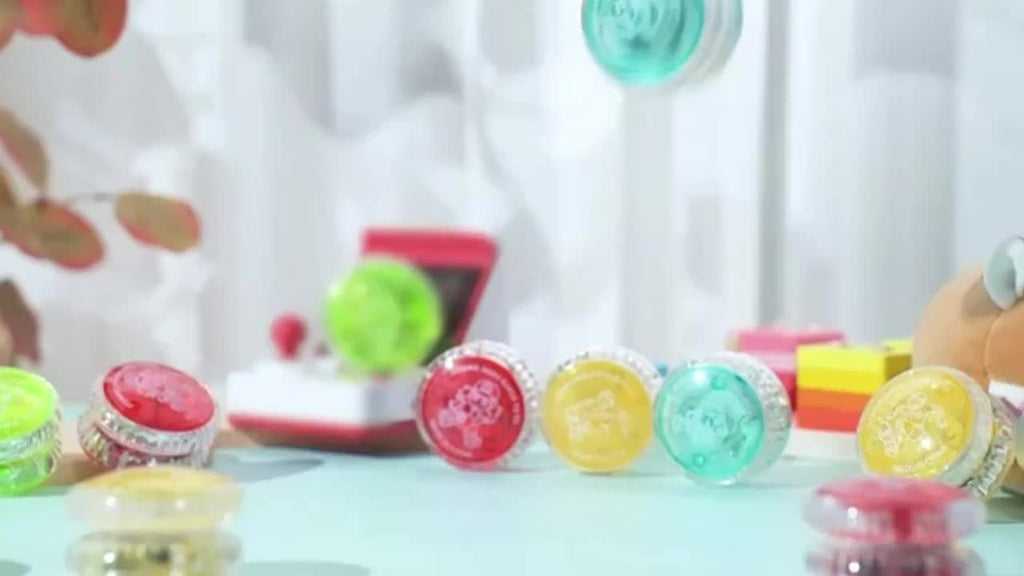 Yo yo lumineux LED, jouet pour jeunes, le cadeau parfait pour les jeunes, Halloween, Pâques, Thanksgiving, Noël, anniversaires, Nouvel An et autres fêtes, avec des couleurs aléatoires