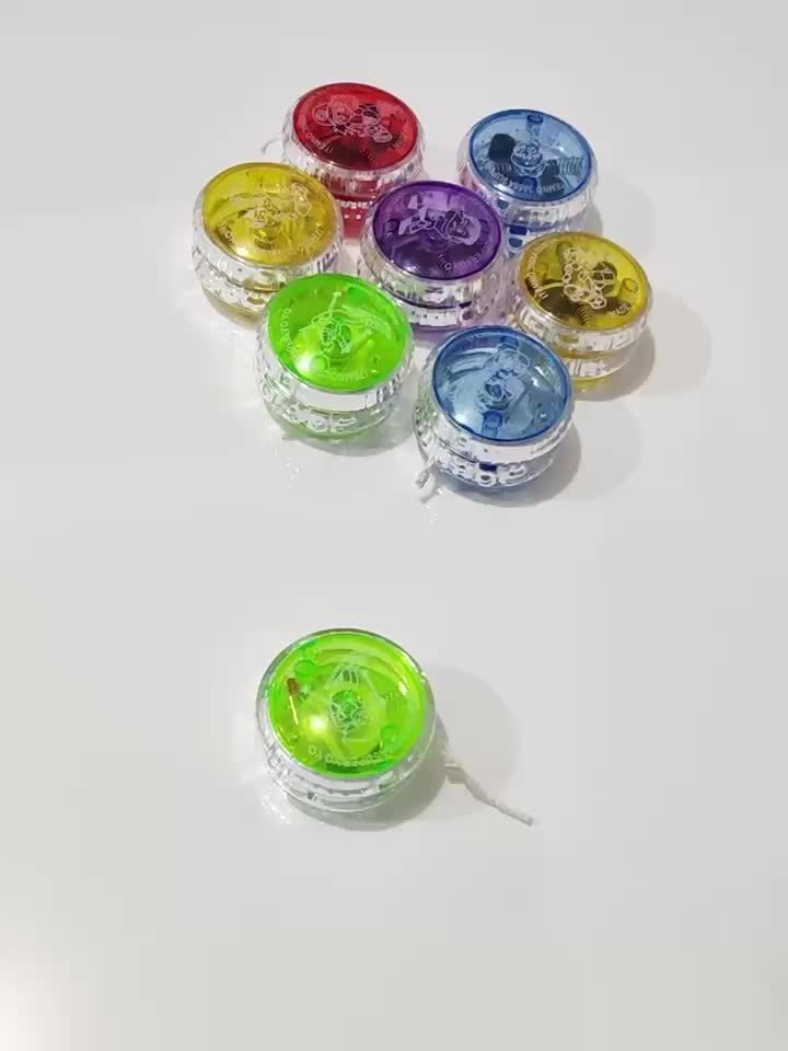 Yo-yo lumineux, yo-yo mignon aux couleurs vives - parfait pour les prix de classe, les cadeaux de vacances comme Noël, Halloween ou Thanksgiving